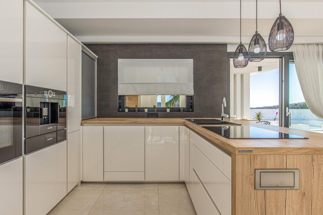 Villa Milly Vrh  外观 照片