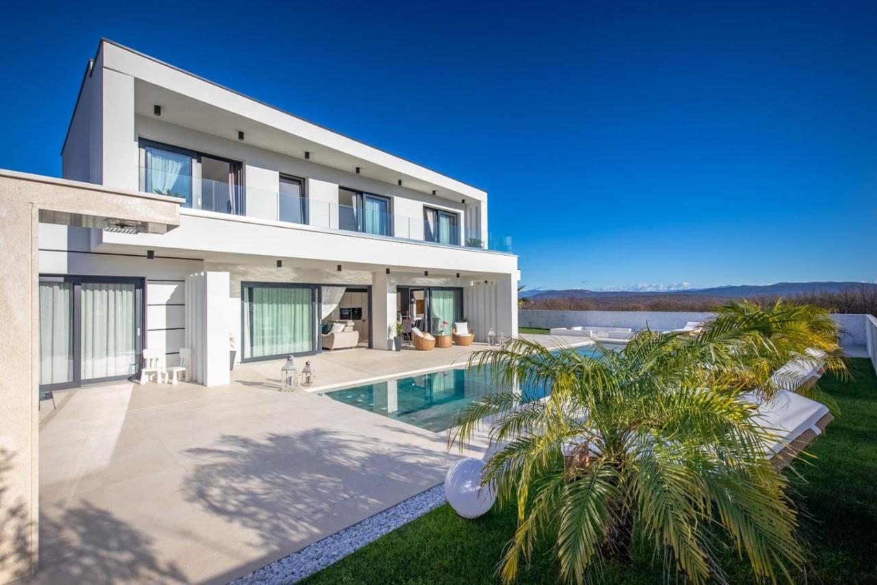 Villa Milly Vrh  外观 照片