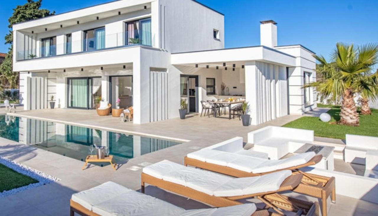 Villa Milly Vrh  外观 照片