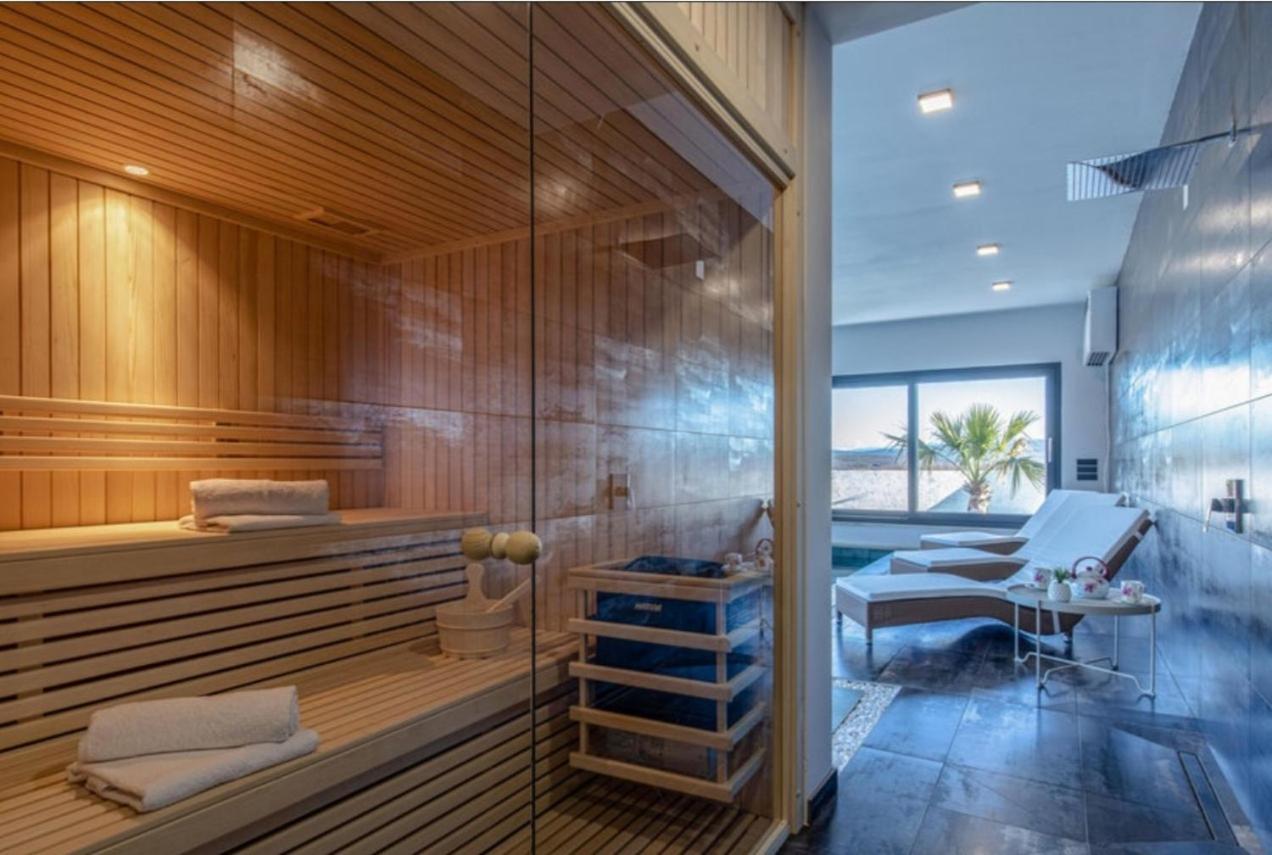 Villa Milly Vrh  外观 照片