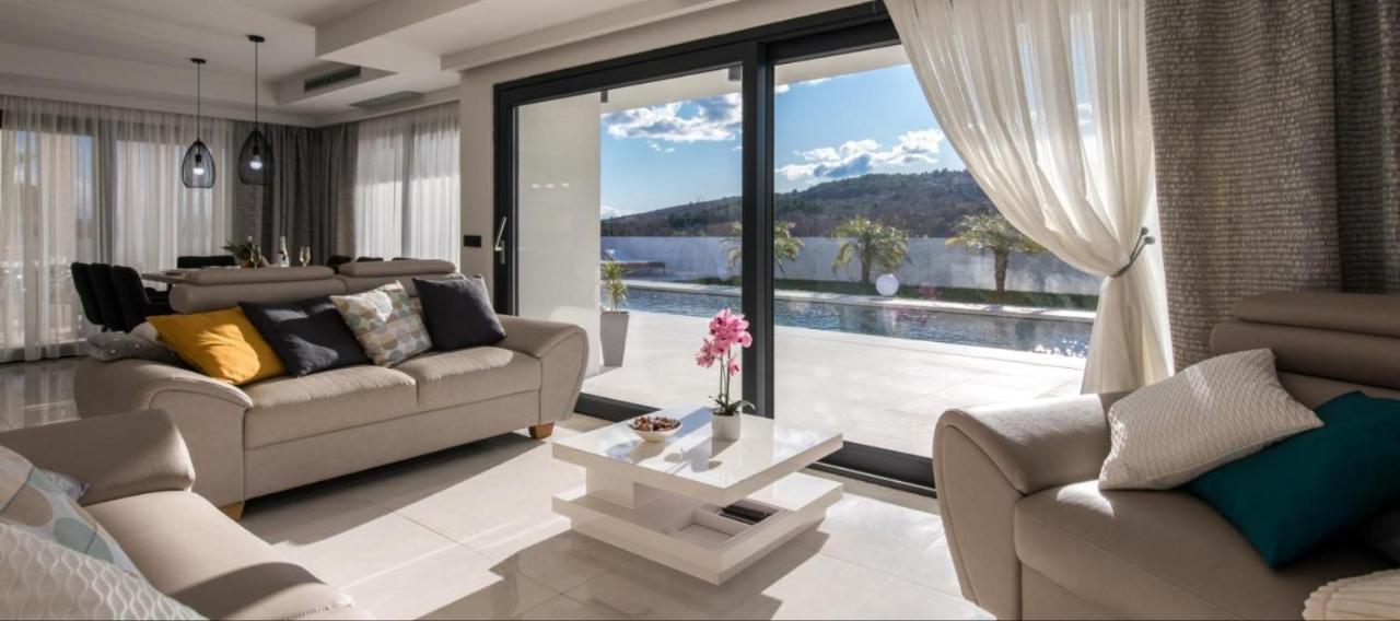 Villa Milly Vrh  外观 照片